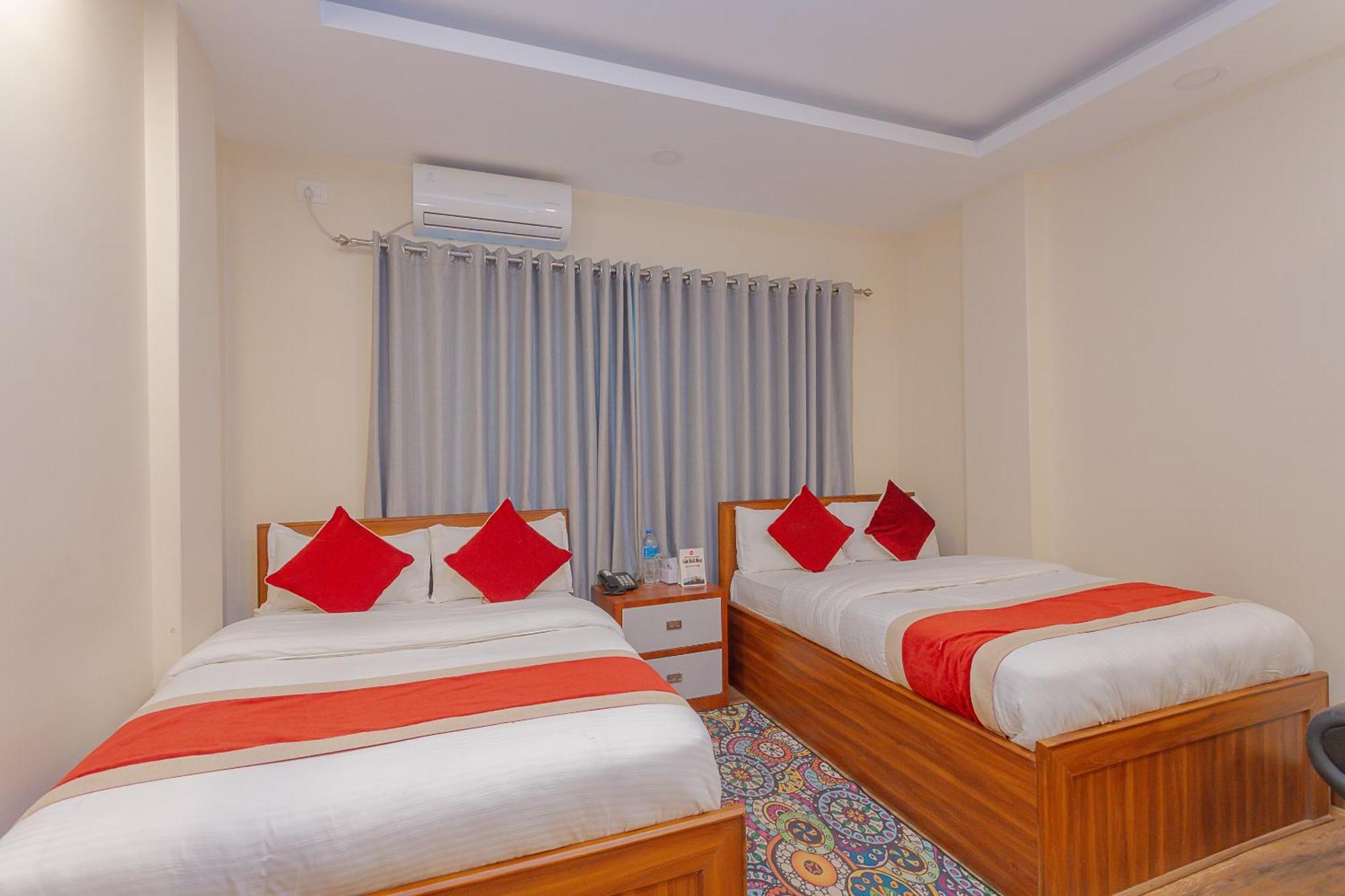 Oyo 799 Hotel Tik Tok Pvt Ltd. Katmandu Eksteriør billede