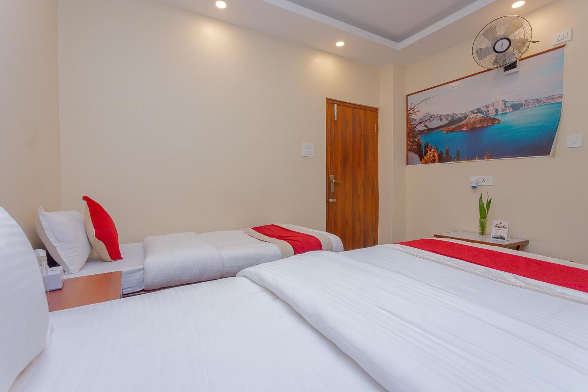Oyo 799 Hotel Tik Tok Pvt Ltd. Katmandu Eksteriør billede