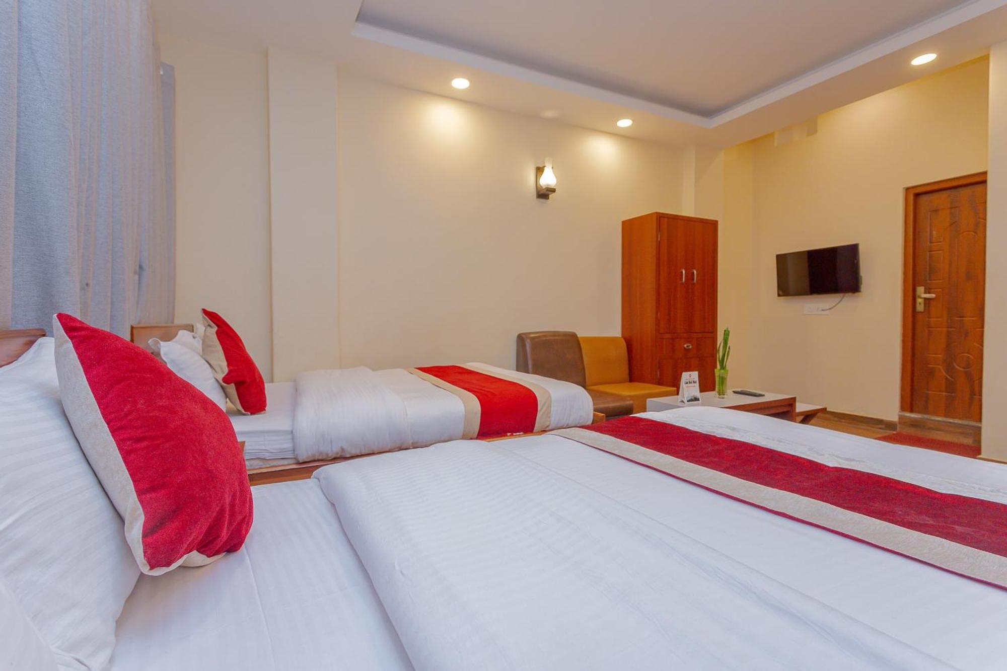Oyo 799 Hotel Tik Tok Pvt Ltd. Katmandu Eksteriør billede